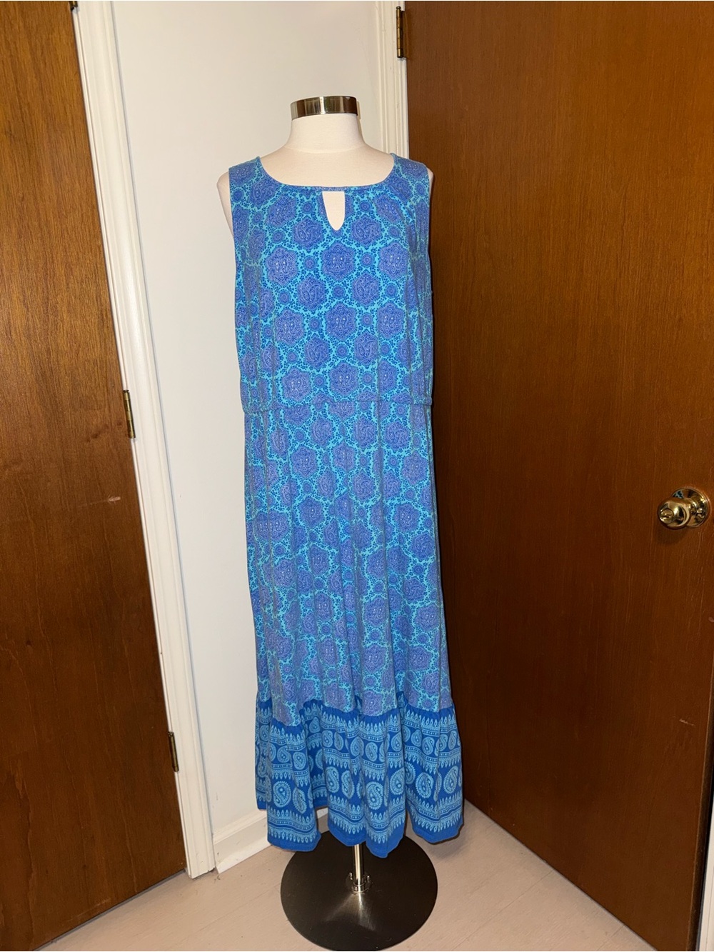 Talbots Blue and Turquoise Printed Sleeveless Maxi Dress